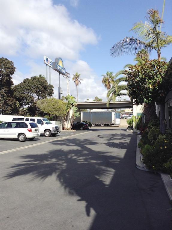 Days By Wyndham Motel
