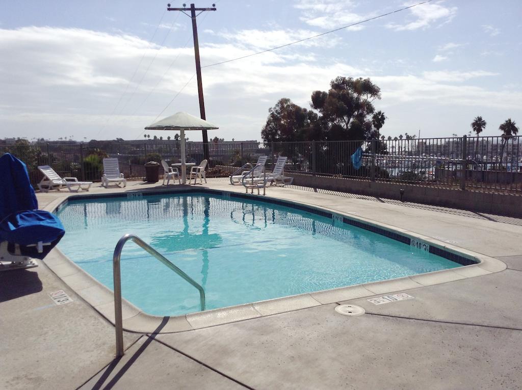 Days By Wyndham Motel