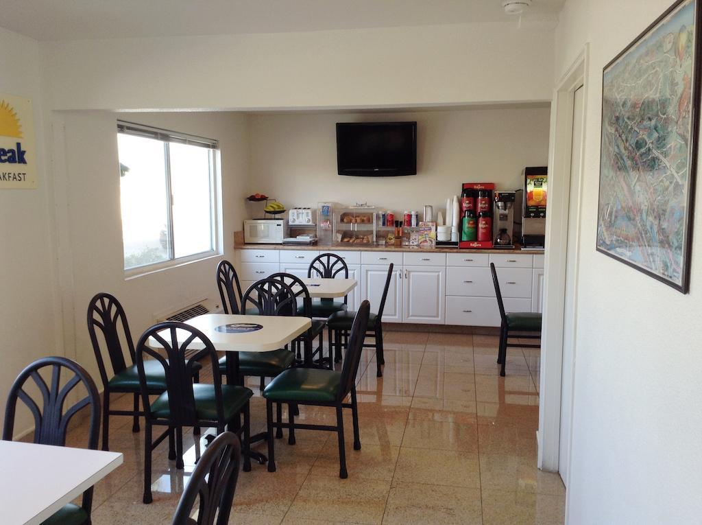 Days By Wyndham Oceanside