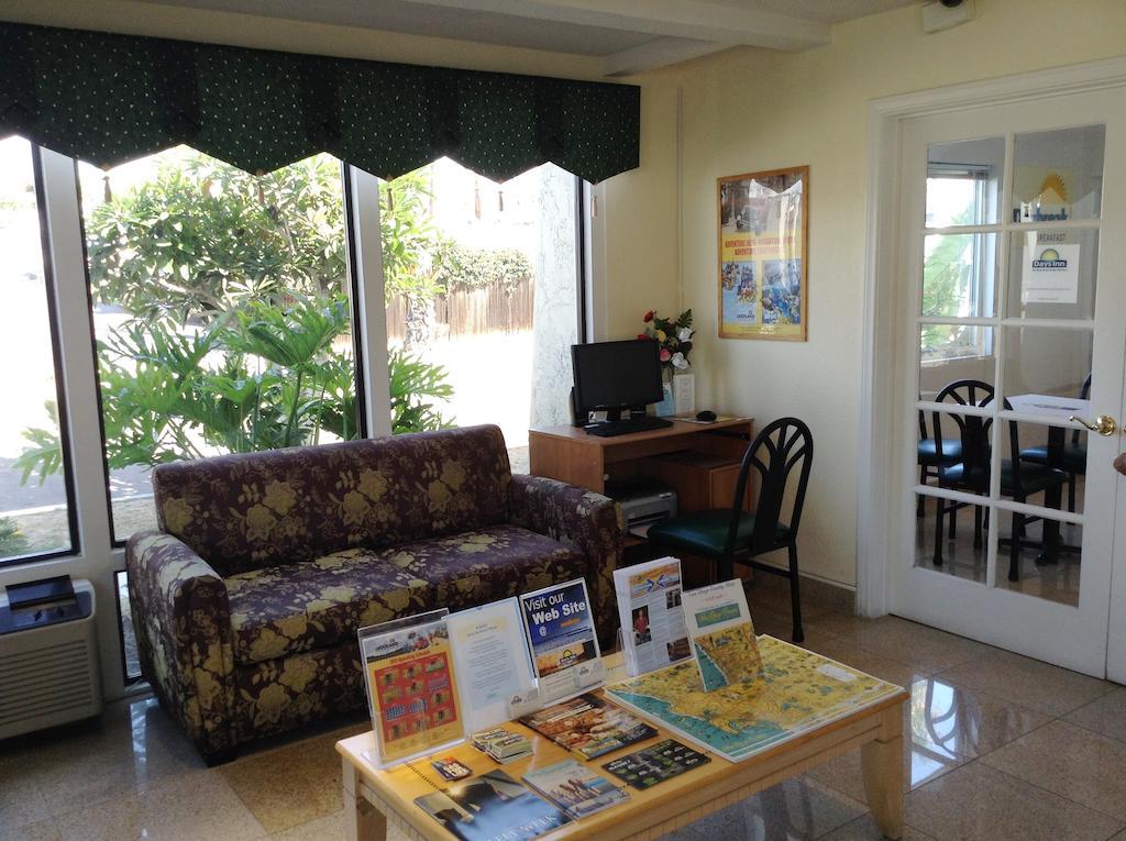 Days By Wyndham Oceanside