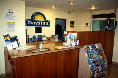 Days By Wyndham Motel Oceanside